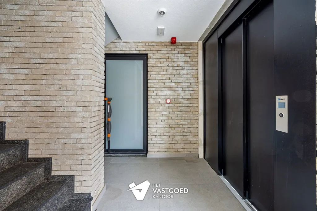 Ingresso - Newly Built Apartment with Garden in Ham