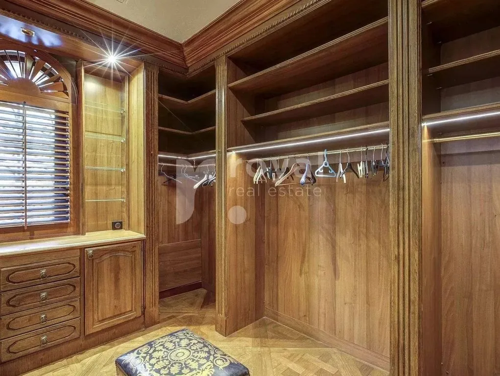 Pièces - Villa Luxueuse avec Piscine à Mougins