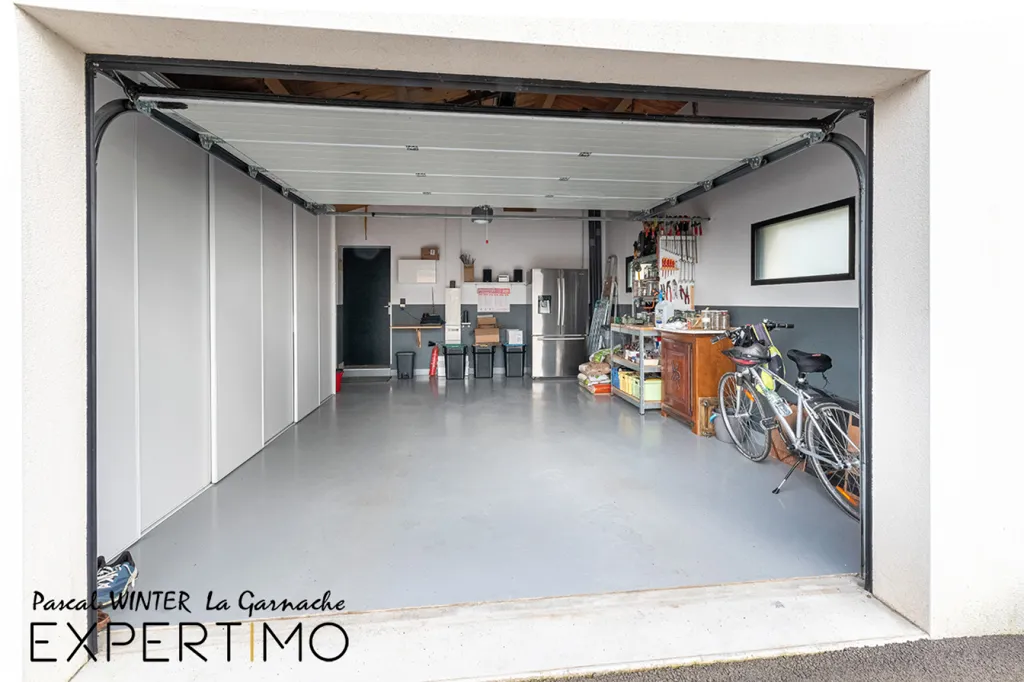 Garage - Maison d'architecte avec terrasse à La Garnache