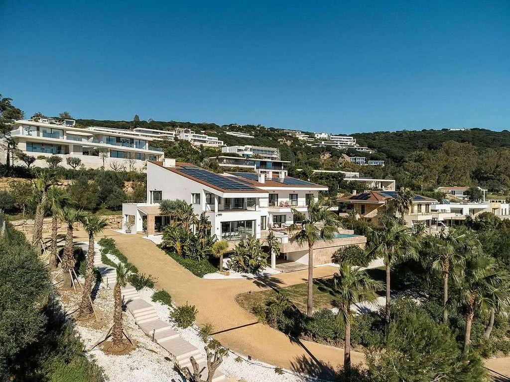 Aerial - Chalet with Pool and Terrace in Sotogrande