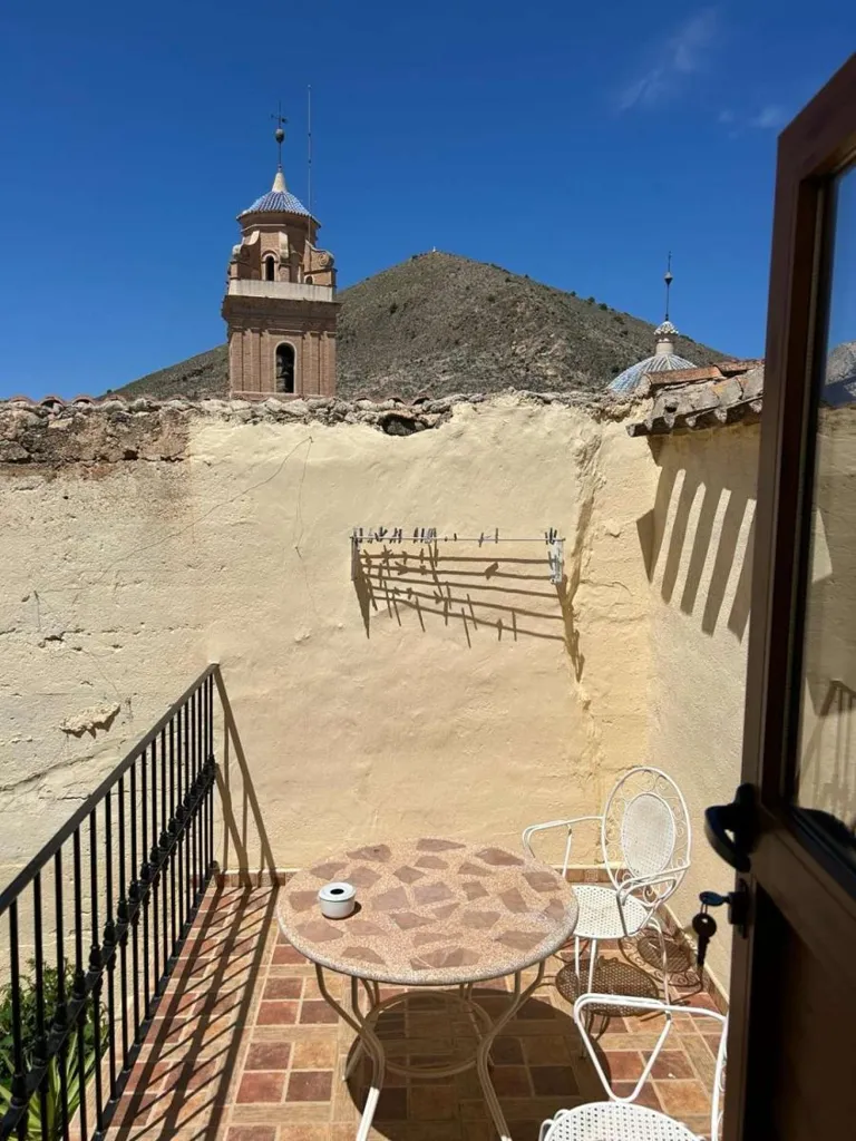Terrasse - 3-Bedroom House with Mountain Views in Oria