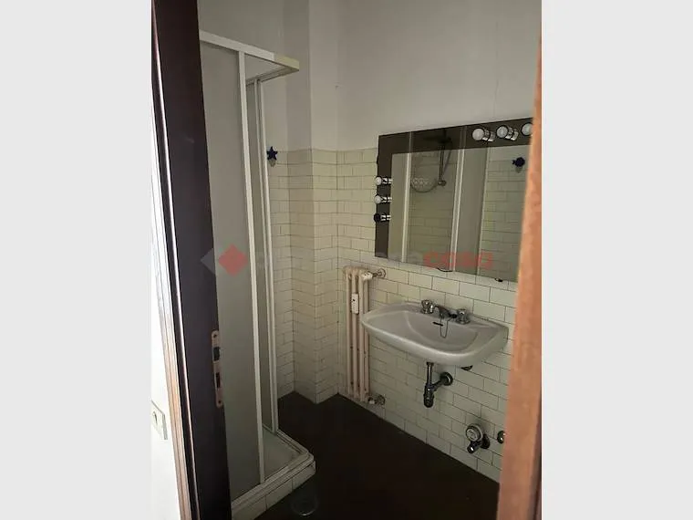 Salles de bain - Bright Apartment with City View in Rho