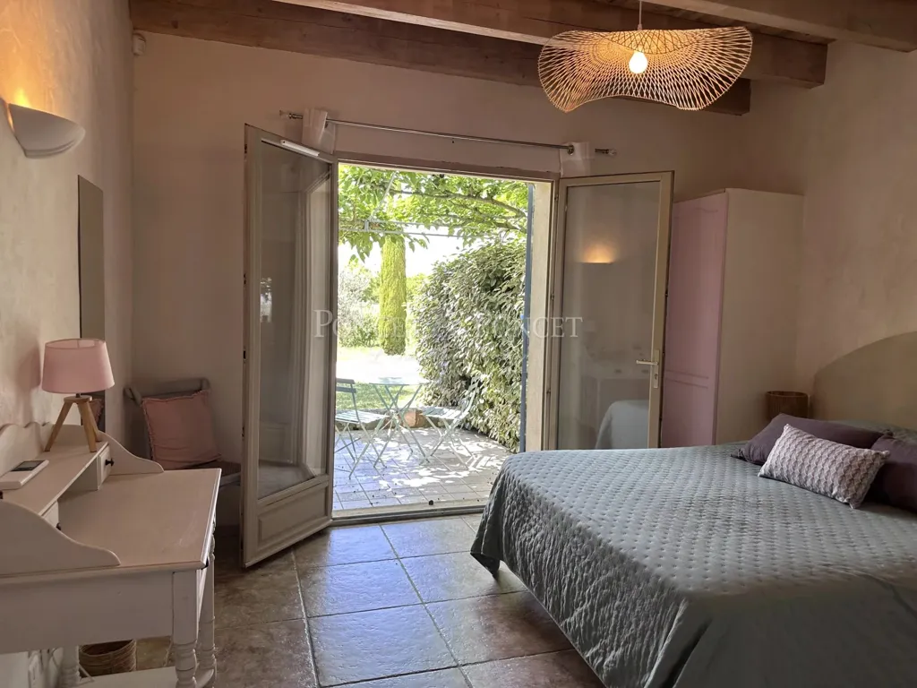 Chambres - Vignoble avec Piscine près d'Uzès