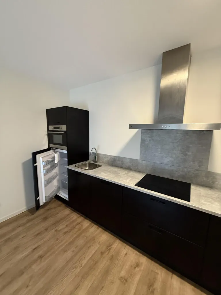 Kitchen - Apartment with Garden on Noordereiland, Rotterdam