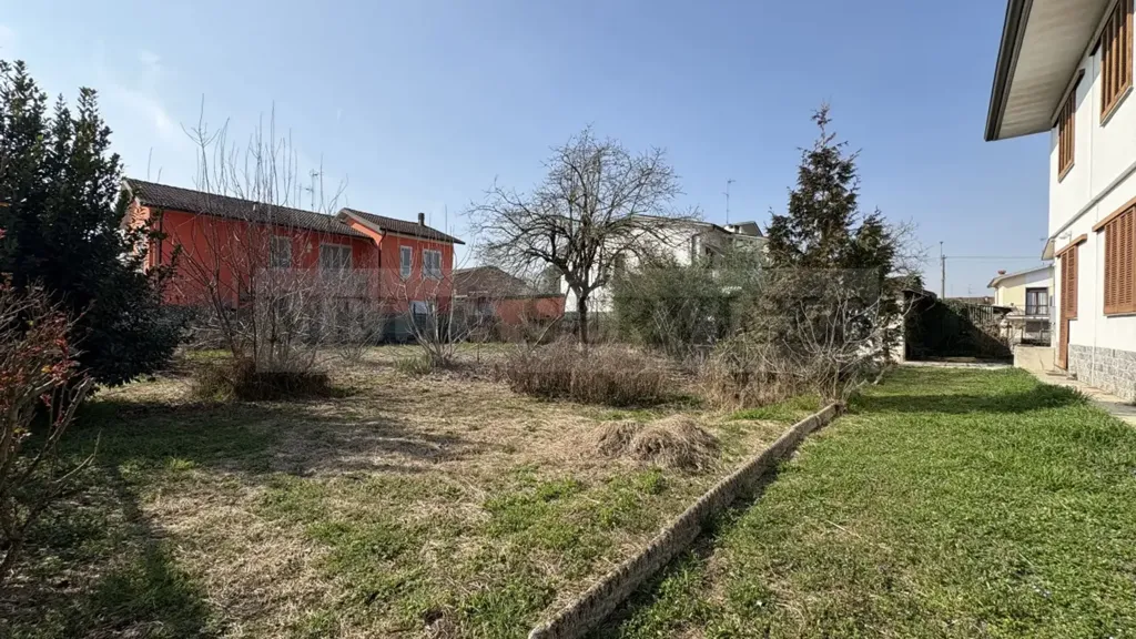 Garden - Villa with Garden in Garlasco