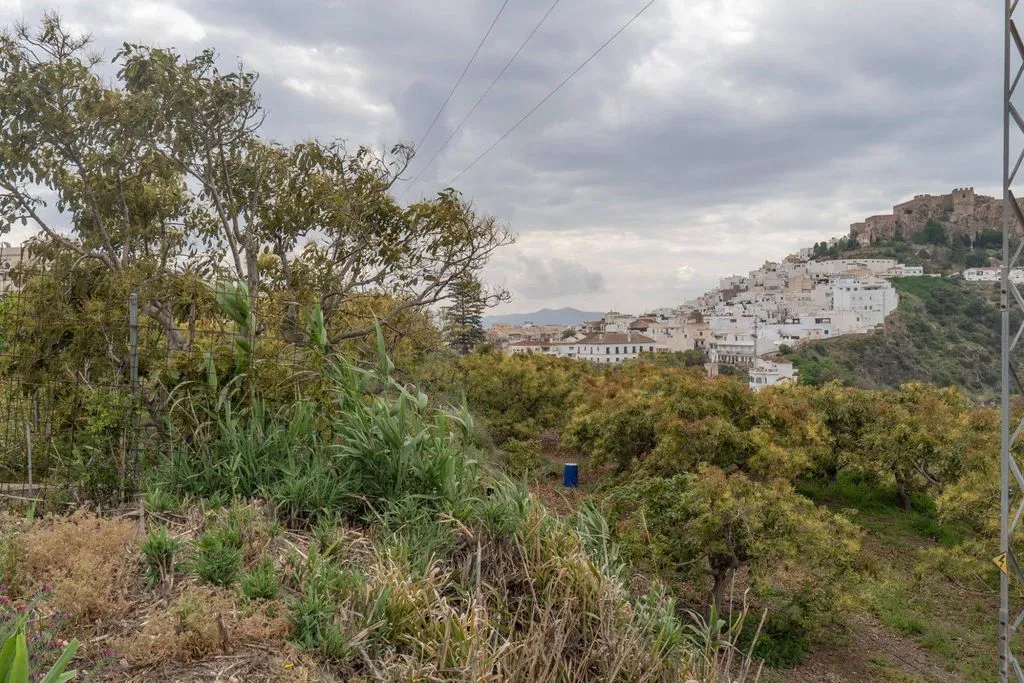 Development Land with Sea View in Salobreña
