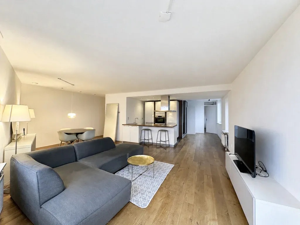 Elutuba - Corner Apartment with City Views in Rotterdam