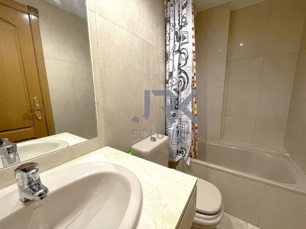 Salles de bain - Apartment with Pool in Aravaca