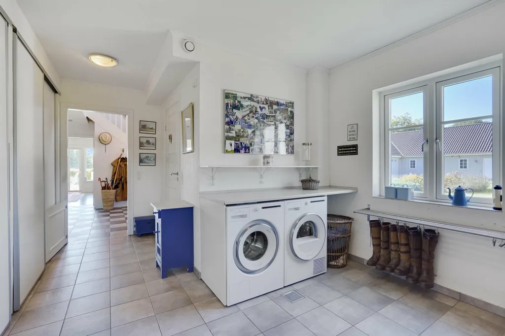 Buanderie - Modern Farmhouse with Equestrian Facilities near Himmelbjerget