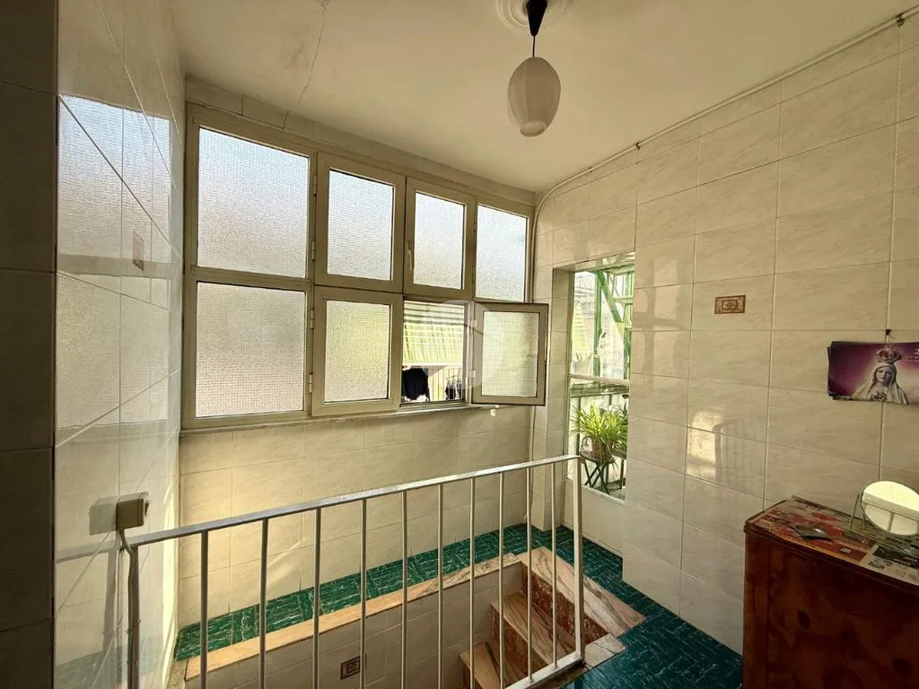 Salles de bain - 3-Room Apartment with Balcony in Naples