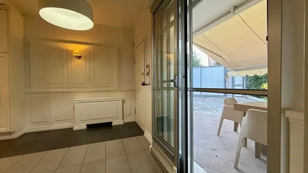 Terrace - Rustic Villa with Garden in Bari