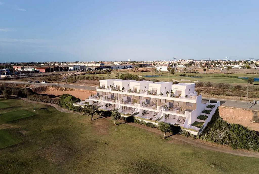 Õhuvaade - New Townhouse with Pool in La Serena, Los Alcázares