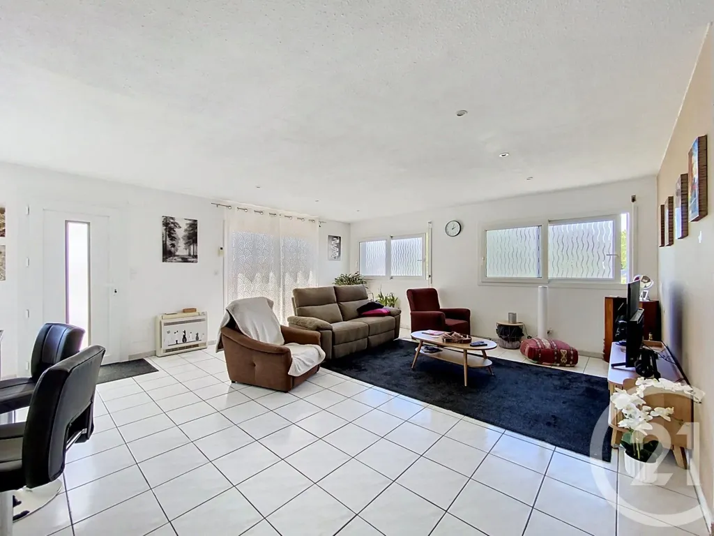 Séjour - Appartement T4 avec Balcons à Agde