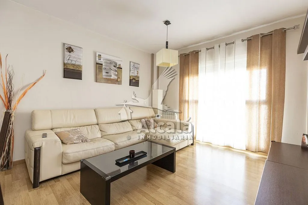 Elutuba - Apartment with Pool in El Olivar, Alcalá de Henares