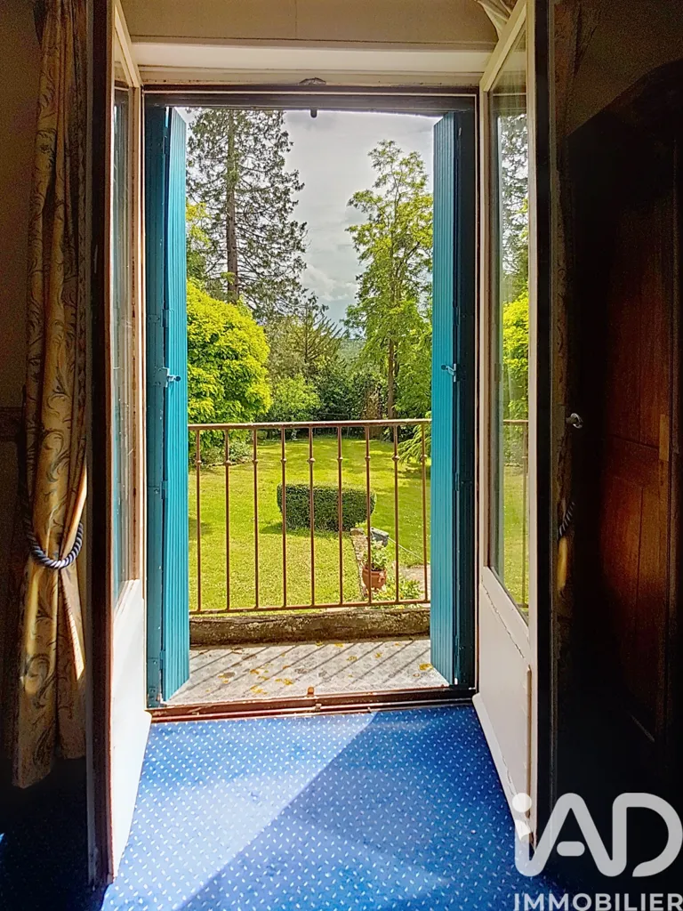 Terrasse - Maison de Campagne avec Piscine à Château-Renard