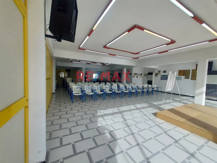 Toad - Office Space with Sea View in Piraeus Centre