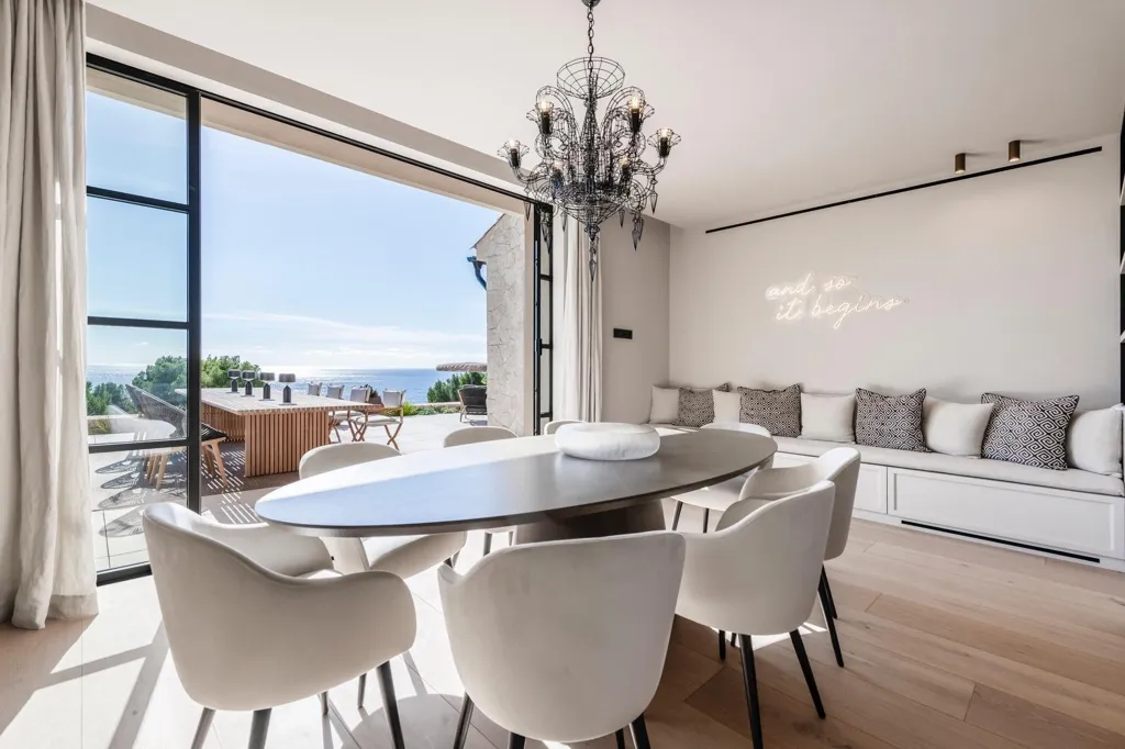 dining_room