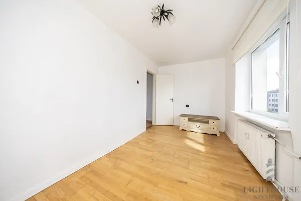 Toad - 2-Bedroom Apartment with North-Facing Balcony in Rapla