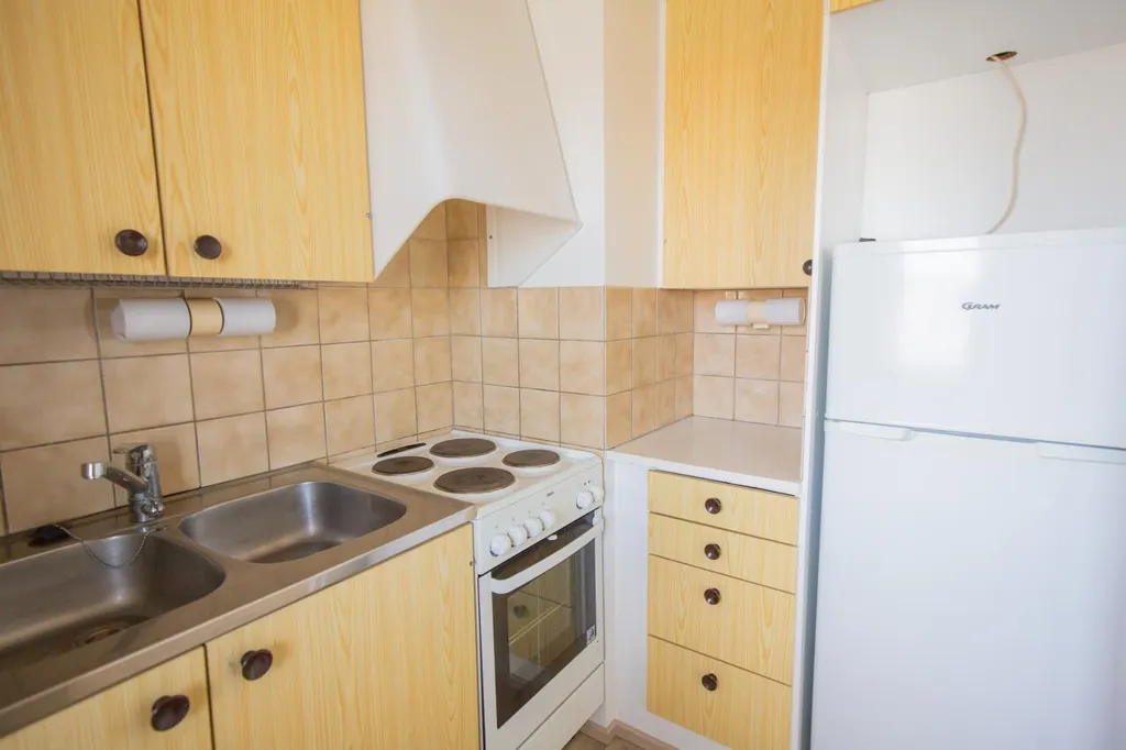 Köök - City Centre Studio with Sauna in Huittinen