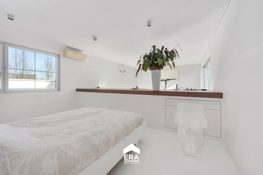 Magamistoad - Energy-Efficient House with Poolhouse in the Area
