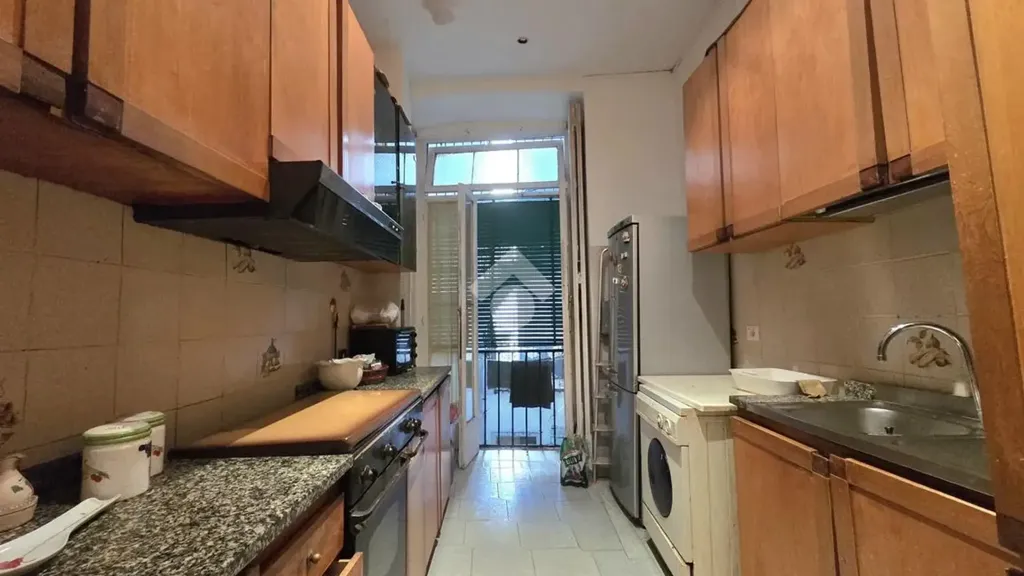 Cuisine - Three-Bedroom Apartment with Terrace in Naples