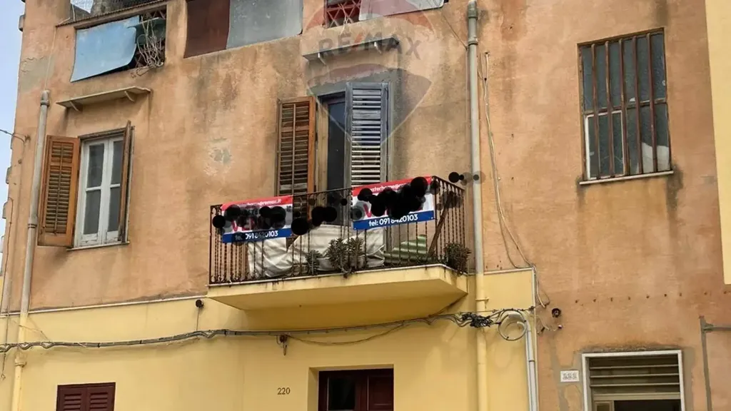 facade