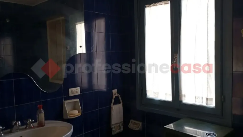Salles de bain - Historic 3-Room Apartment in Florence
