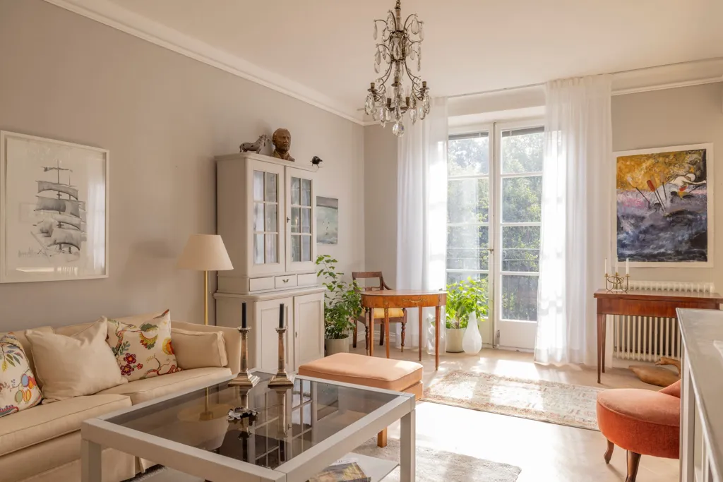 Elutuba - Charming 2.5-Bedroom Flat with Balcony in Södermalm