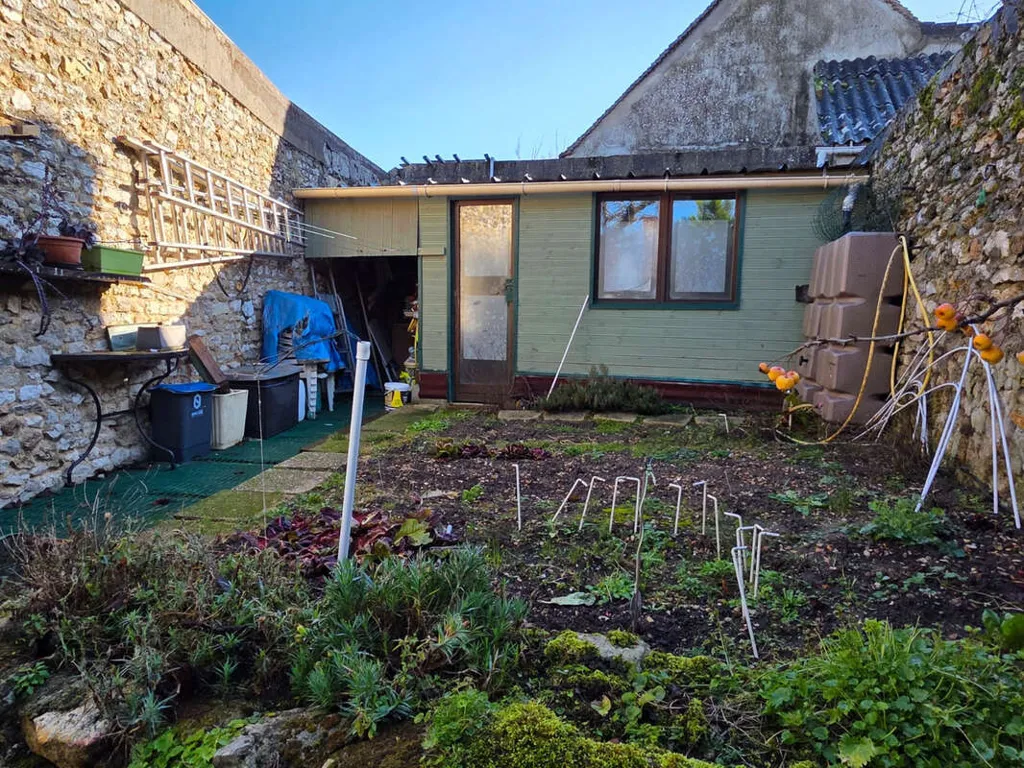 Jardin - Maison de Ville en Pierre avec Jardin au Centre Bourg