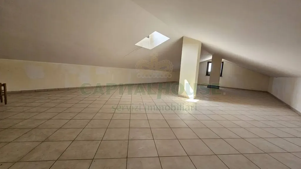 Stanze - Apartment with Finished Loft in Vitulazio