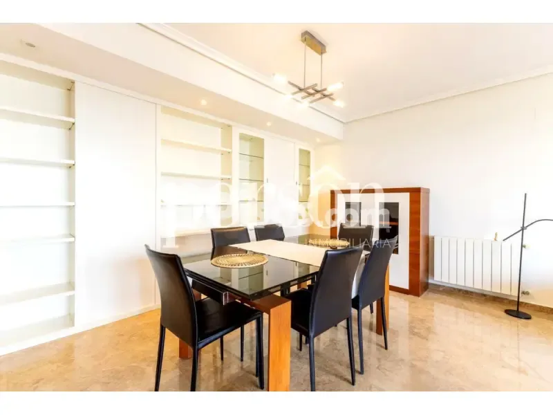 Appartement 4 chambres à ES