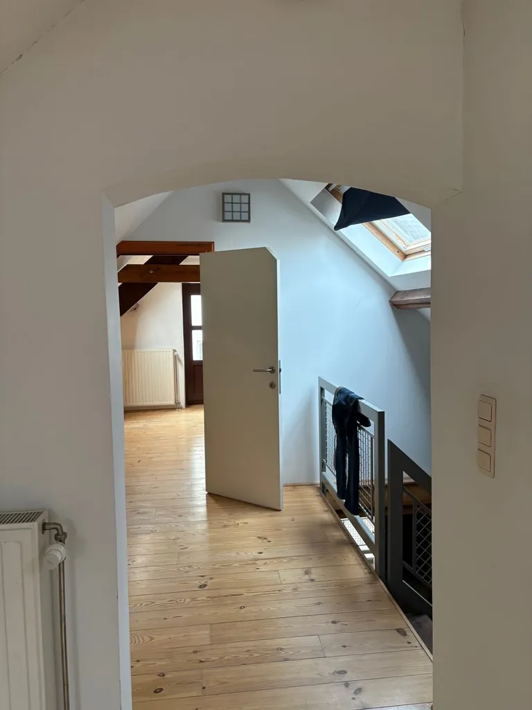 Pièces - Maison avec Terrasse et Garage à Anderlecht