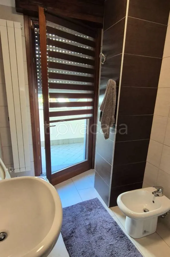 Bagni - Rustic Bifamily Villa with Garden in Trecate