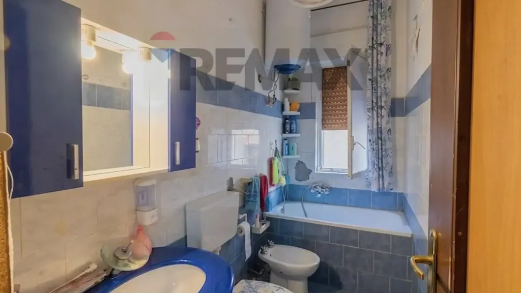 Bathrooms - Apartment to Renovate in Palermo