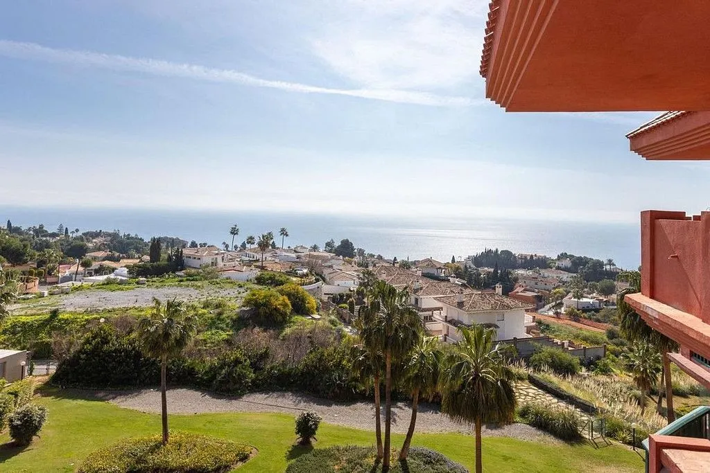 Balcon - Duplex with Pool in Benalmádena Pueblo