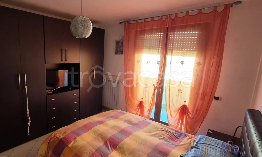Camere da letto - Rustic Bifamily Villa with Garden in Trecate