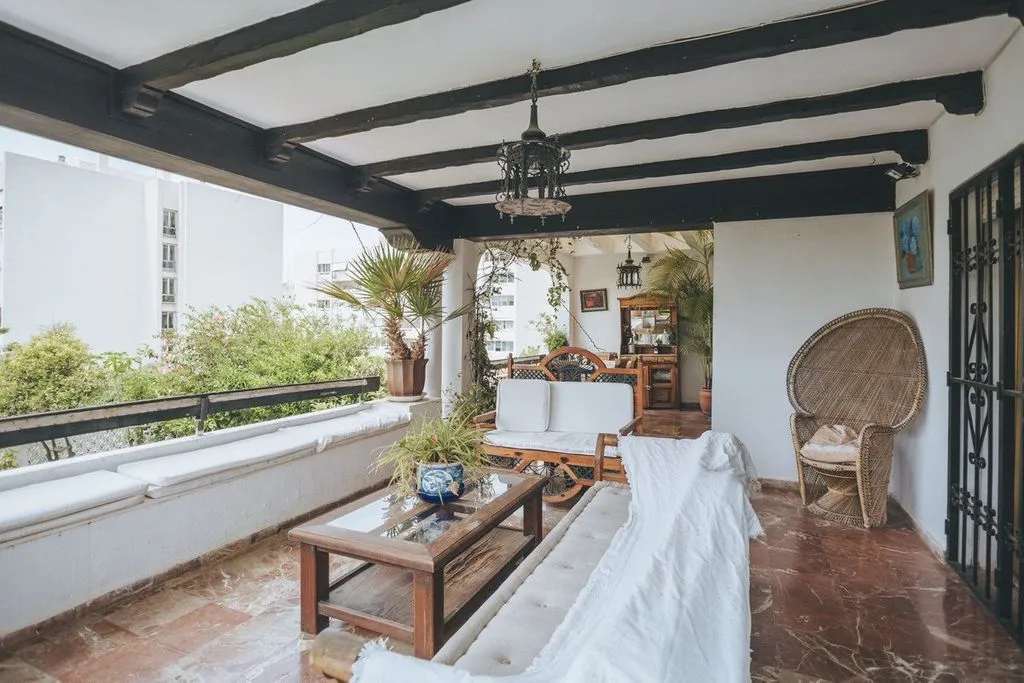 Terrasse - Luxury Villa with Pool in Marbella Centre