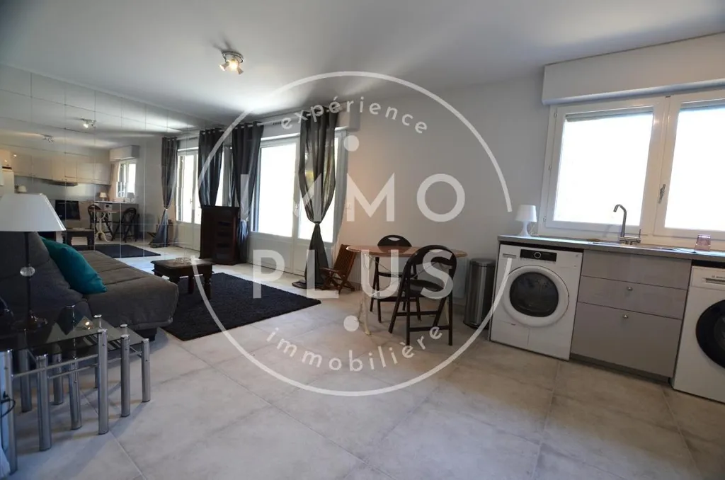 Living Room - T2 Apartment with Balcony in Annecy