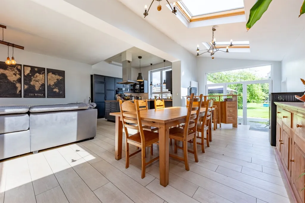 Cuisine - Maison de Caractère avec Piscine à Proximité