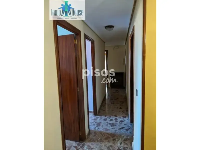 hallway_entrance
