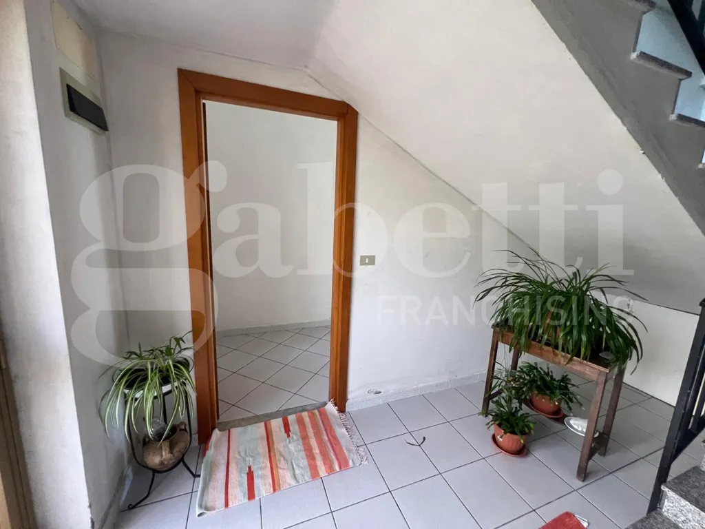 Pièces - Independent House with Courtyard in Amantea