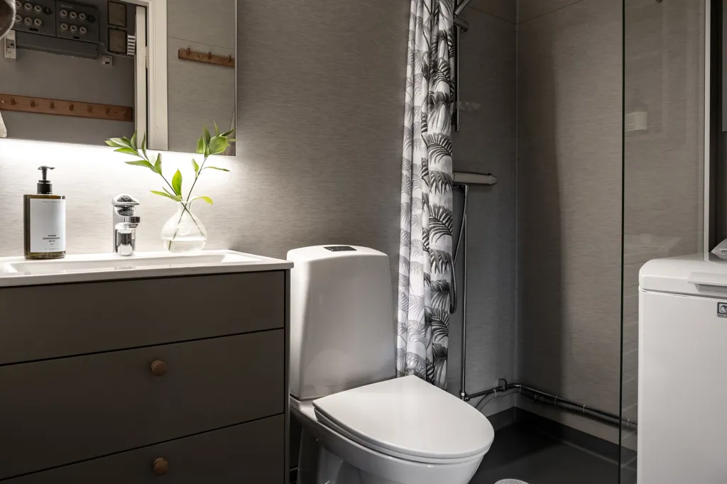 Salles de bain - Skier's Apartment with Private Terrace in Duved