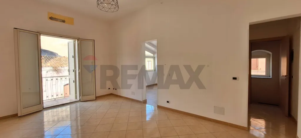 Elutuba - Independent House with Dual Units in Rosolini