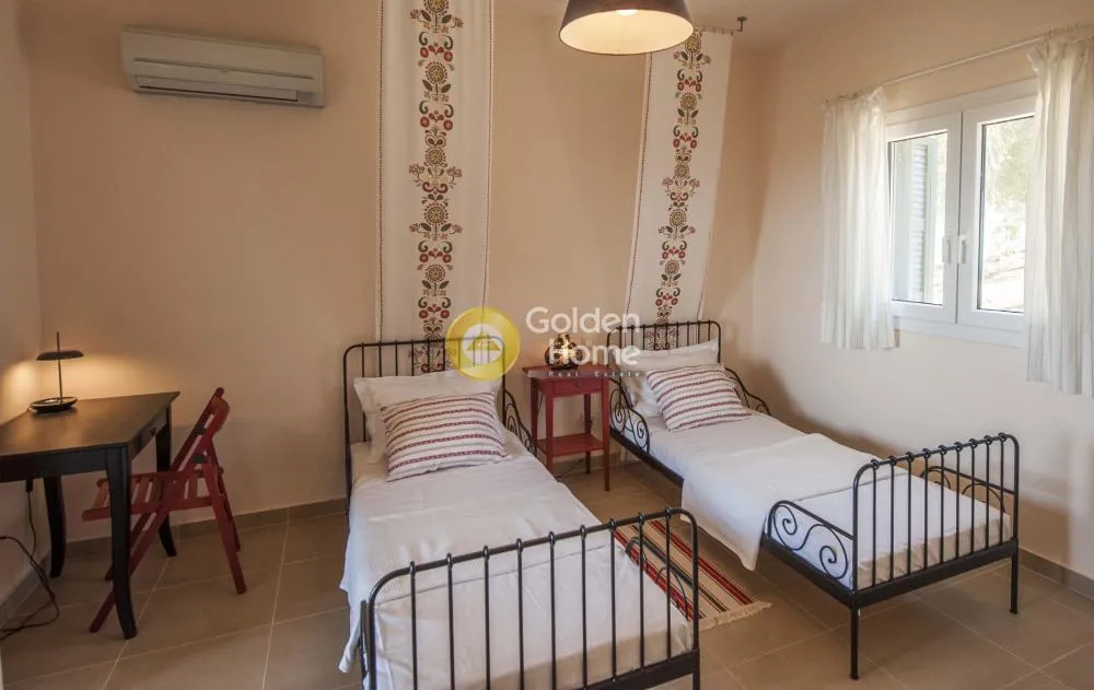 8-room house in GR