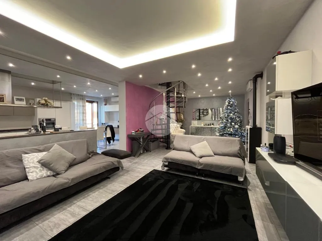 Elutuba - Apartment with Balcony in Carmagnola