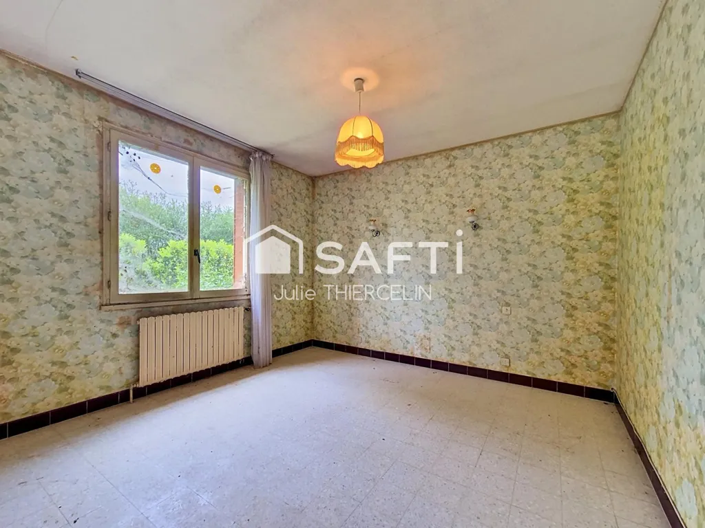 Toad - Renovable 3-Bedroom House in Nibelle
