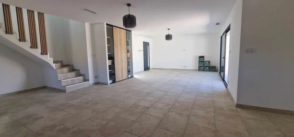 Séjour - Villa Contemporaine avec Piscine près de Narbonne