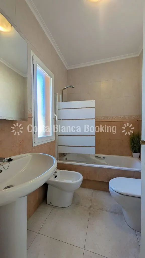 Vannitoad - Pared Villa with Pool near Albir Beach