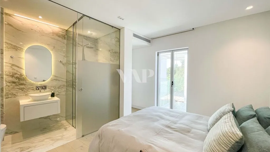 Salles de bain - 4-Bedroom Penthouse with Rooftop in Vilamoura