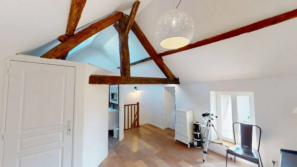 Stanze - Elegant House with Pool in Saint-Denis-En-Val